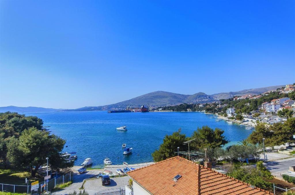 Three Bedroom Apartment With Amazing Sea View Trogir Exterior foto